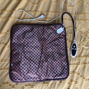 Cat or dog Electric Heating Bed pad 18’ x 18’